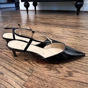 Ann Taylor Ankle Strap Patent Kitten Heel - size 9